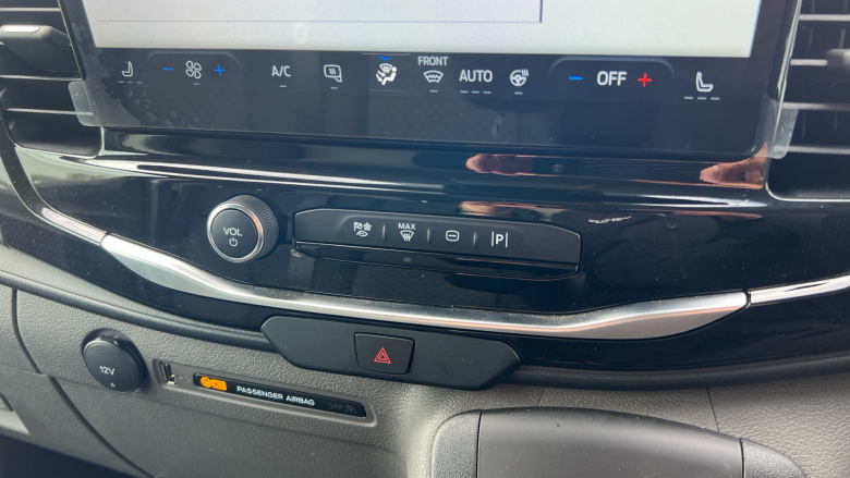 Ford Transit E-350 L3 Rwd 135kW 68kWh H2 Trend Van Auto